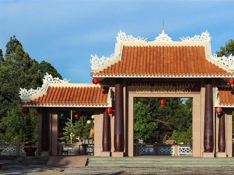 Binh Thuy Temple - An Old And Unique Architecture In Can Tho