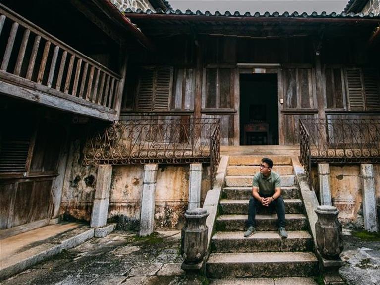 EXPLORE DONG VAN STONE PLATEAU - NHO QUE RIVER CRUISE - TU SAN ALLEY
