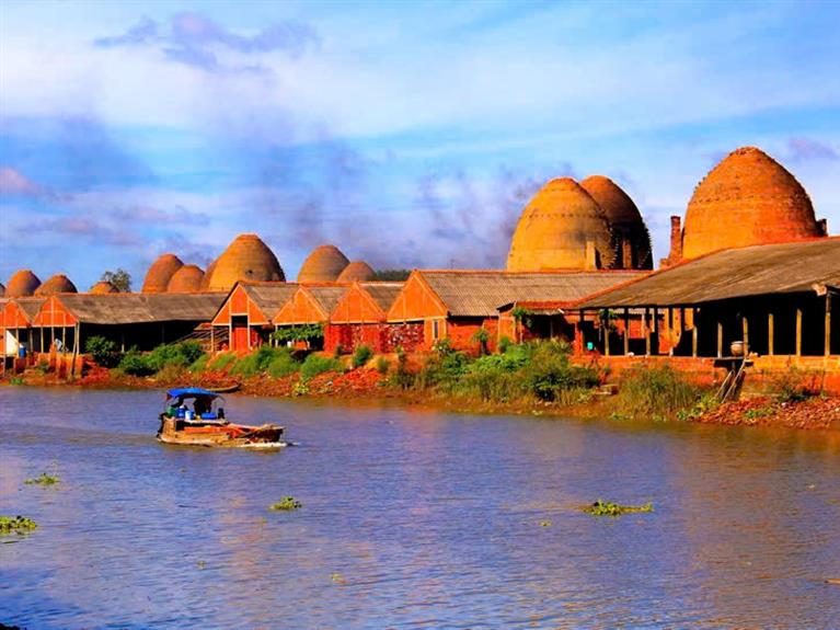 VINH LONG TOUR - AN BINH ISLET - GACH MANG THIT - NHA DUA COCOHOME