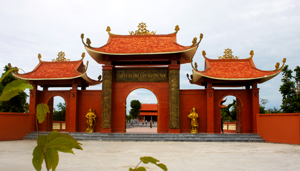 Truc Lam Phuong Nam Monastery