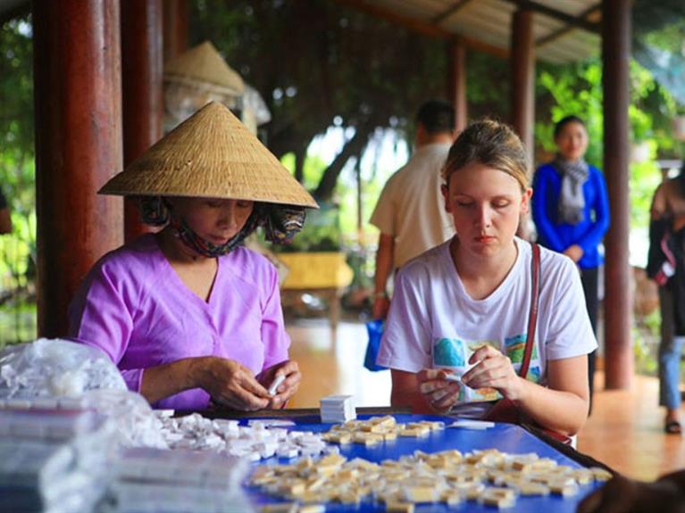 NHON THANH TOUR