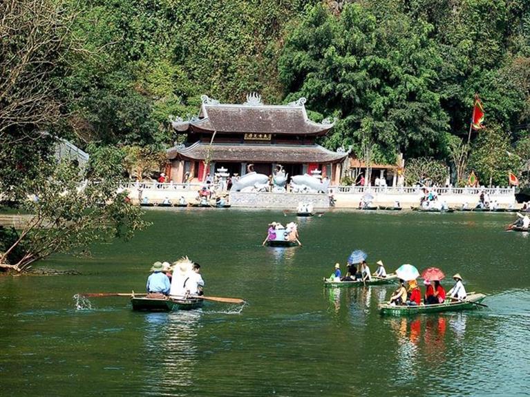 HUONG PAGODA